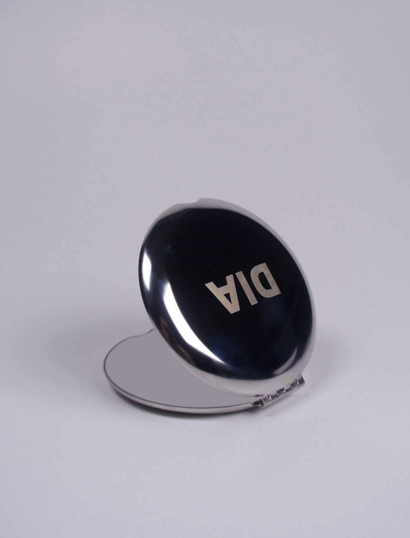 Limited Compact Mirror